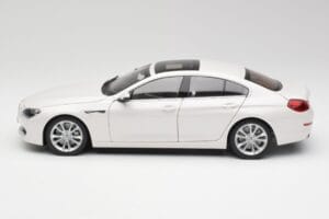 BMW 6 F06 Gran Coupe Mineral Weiss Paragon 1:18 80432218741 Metall – Bild 4 von 8