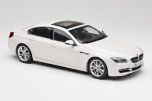 BMW 6 F06 Gran Coupe Mineral Weiss Paragon 1:18 80432218741 Metall – Bild 6 von 8