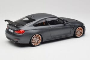 BMW M4 F82 GTS Frozen Grau Minichamps 1:18 80432411555 Metall – Bild 3 von 8