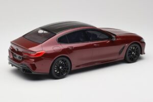 BMW M850i G15 M Performance Melbourne Red Metallic GT Spirit 1:18 GT493 Resin – Bild 2 von 6