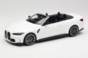 BMW M4 G82 Cabriolet Alpine White Minichamps 1:18 155021031 Metall