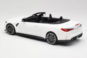 BMW M4 G82 Cabriolet Alpine White Minichamps 1:18 155021031 Metall – Bild 5 von 6