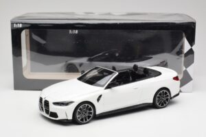 BMW M4 G82 Cabriolet Alpine White Minichamps 1:18 155021031 Metall – Bild 6 von 6