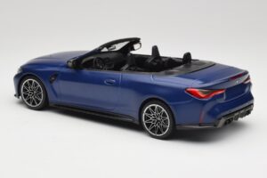 BMW M4 G82 Cabriolet Frozen Portimao Blue Minichamps 1:18 155021030 Metall – Bild 5 von 6