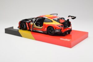 BMW M4 GT3 G82 #31 S. van der Linde Team Schubert DTM Champion 2022 Minichamps 1:18 113222331 Metall – Bild 5 von 8