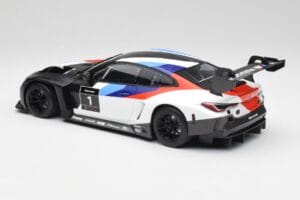 BMW M4 GT3 Presentation Car 2021 Minichamps 1:18 155212000 Metall – Bild 5 von 6