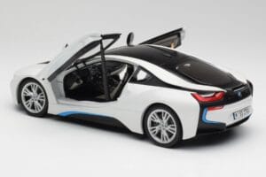 BMW i8 Crystal Weiss Paragon 1:18 80432336841 Metall – Bild 5 von 8