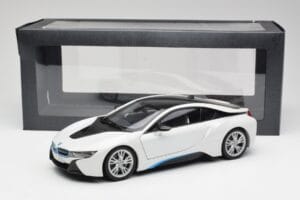 BMW i8 Crystal Weiss Paragon 1:18 80432336841 Metall – Bild 8 von 8