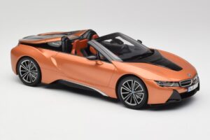 BMW i8 Roadster E-Kupfer Minichamps 1:18 80432454784 Metall – Bild 4 von 6