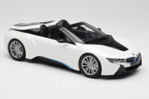 BMW i8 Roadster I15 Weiss Metallic Minichamps 1:18 155027031 Metall – Bild 4 von 6