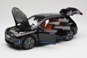 BMW iX Sapphire Black Minichamps 1:18 110023101 Metall – Bild 2 von 8