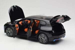 BMW iX Sapphire Black Minichamps 1:18 110023101 Metall – Bild 5 von 8