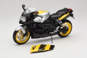 BMW K1200S Gelb Schwarz Minichamps 1:10 80430309224 Metall – Bild 2 von 8