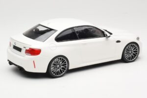 BMW M2 Competition F87 Weiss Minichamps 1:18 155028000 Metall – Bild 2 von 6