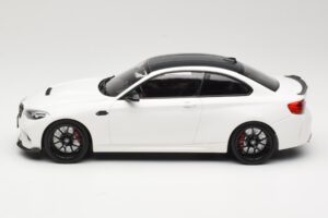 BMW M2 CS F87 Weiss mit schwarzen Felgen Minichamps 1:18 155021025 Metall – Bild 3 von 6
