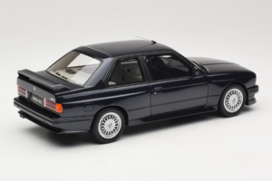 BMW M3 E30 Europameister Macau Blue Otto 1:18 OT1216 Metall – Bild 2 von 6