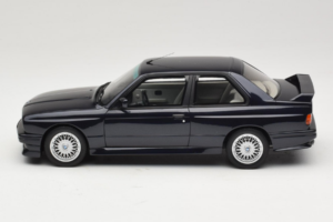 BMW M3 E30 Europameister Macau Blue Otto 1:18 OT1216 Metall – Bild 3 von 6