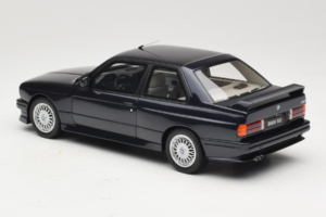 BMW M3 E30 Europameister Macau Blue Otto 1:18 OT1216 Metall – Bild 5 von 6