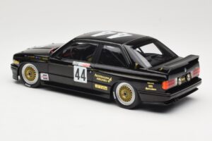 BMW M3 E30 JPS Team BMW #44 J. Richards / T. Longhurst Class Winners Bathurst 1000 1987 Minichamps 1:18 155872044 Metall – Bild 5 von 6