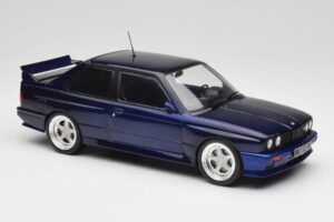BMW M3 E30 Macau Blue IXO 1:18 18CMC122 Metall – Bild 4 von 6