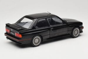 BMW M3 E30 Sport Evo Schwarz Solido 1:18 S1801501 Metall – Bild 3 von 8