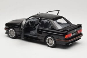 BMW M3 E30 Sport Evo Schwarz Solido 1:18 S1801501 Metall – Bild 5 von 8