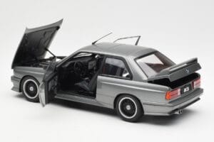 BMW M3 E30 Sport Evolution Cecotto Grau AUTOart 1:18 70567 Metall – Bild 5 von 8