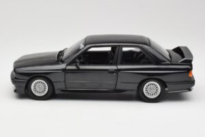 BMW M3 E30 Black Metallic Minichamps 1:18 180020306 Metall – Bild 4 von 8
