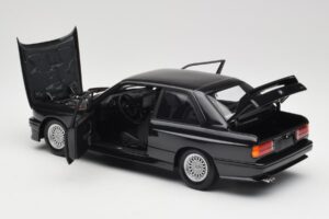 BMW M3 E30 Black Metallic Minichamps 1:18 180020306 Metall – Bild 5 von 8