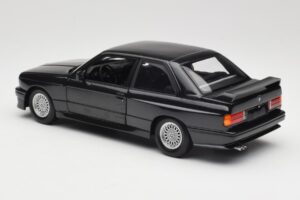 BMW M3 E30 Black Metallic Minichamps 1:18 180020306 Metall – Bild 7 von 8