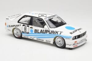 BMW M3 E30 Team Schnitzer #8 O. Manthey DTM 1988 Minichamps 1:18 155882008 Metall – Bild 4 von 6