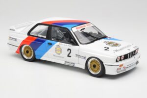 BMW M3 E30 #2 Warsteiner E. van de Poele DTM Champion 1987 Minichamps 1:18 80430396026-O Metall – Bild 6 von 8
