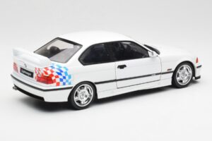 BMW M3 E36 Lightweight Weiss Solido 1:18 S1803903 Metall – Bild 3 von 8