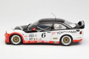 BMW M3 E36 GTR #0 B. Auberlen / M. Simo / P. Cunningham Daytona 24 Hours 1998 UT Models 1:18 39816 Metall – Bild 4 von 8
