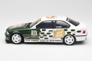BMW M3 E36 Strafo Tic Tac Weiss Solido 1:18 S1803906 Metall – Bild 4 von 8
