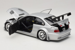 BMW M3 E46 GTR Street Silber Minichamps 1:18 100012100 Metall – Bild 5 von 8