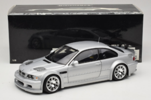 BMW M3 E46 GTR Street Silber Minichamps 1:18 100012100 Metall – Bild 8 von 8