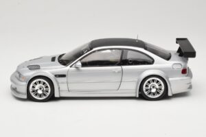 BMW M3 E46 GTR Street Silber With Carbon Roof Minichamps 1:18 100012102 Metall – Bild 4 von 8