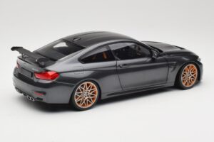 BMW M4 F82 GTS Mineral Grey Metallic Minichamps 1:18 110025222 Metall – Bild 3 von 8
