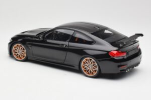 BMW M4 F82 GTS Sapphire Black Metallic Minichamps 1:18 110025220 Metall – Bild 7 von 8