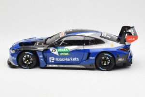 BMW M4 G82 GT3 Schubert Motorsport #25 P. Eng DTM 2022 Minichamps 1:18 113222025 Metall – Bild 4 von 8