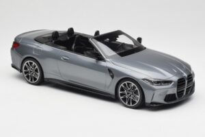 BMW M4 G82 Cabriolet Grey Metallic Minichamps 1:18 155021034 Metall – Bild 4 von 6