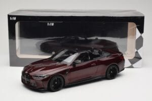 BMW M4 G83 Cabrio Rot Metallic Minichamps 1:18 155021032 Metall – Bild 6 von 6
