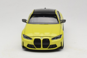 BMW M4 G82 Gelb Händler Edition Minichamps 1:18 80435A51949-R1 Metall – Bild 4 von 10