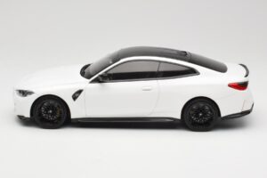 BMW M4 G82 Weiss Minichamps 1:18 155020122 Metall – Bild 3 von 6