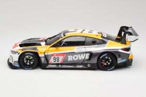 BMW M4 GT3 #98 M. Wittmann / S. van der Linde Rowe Racing ADAC 24h Nurburgring 2023 Minichamps 1:18 113232098 Metall – Bild 4 von 8
