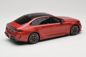 BMW M5 G90 Beach Orange GT Spirit 1:18 GT966 Resin – Bild 2 von 6