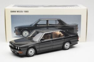 BMW M535i E28 Diamond Schwarz AUTOart 1:18 75162 Metall – Bild 8 von 8