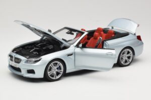 BMW M6 F12 Cabriolet Silverstone Silver Paragon 1:18 8043225656 Metall – Bild 2 von 8