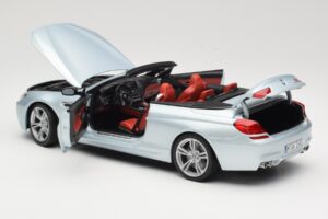 BMW M6 F12 Cabriolet Silverstone Silver Paragon 1:18 8043225656 Metall – Bild 5 von 8